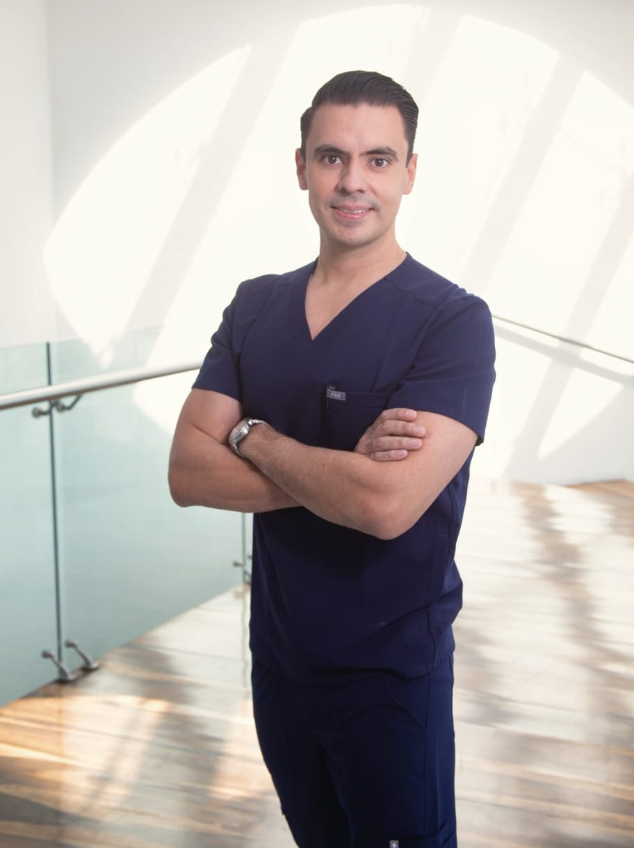 Dr. Rufino Noyola Santamaría, urólogo en Puebla